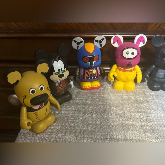 DISNEY VINYLMATIONS  3” Figures Bundle of 9 including 2 Rare *Cosmos & Dug - Picture 3 of 15